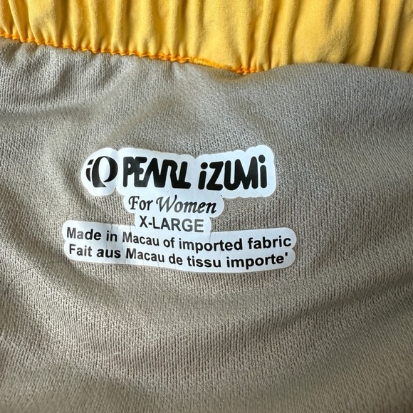 Pearl Izumi Women's Orange Athletic Bike Shorts - Picture 4 of 10